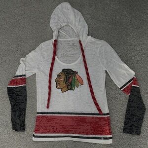 Chicago Blackhawks White and Red Graphic Long Sleeve Tee